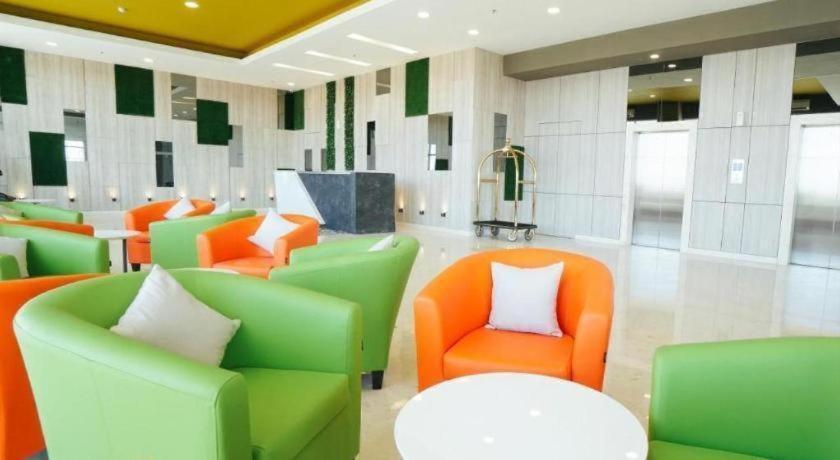 My Tower Hotel 3*