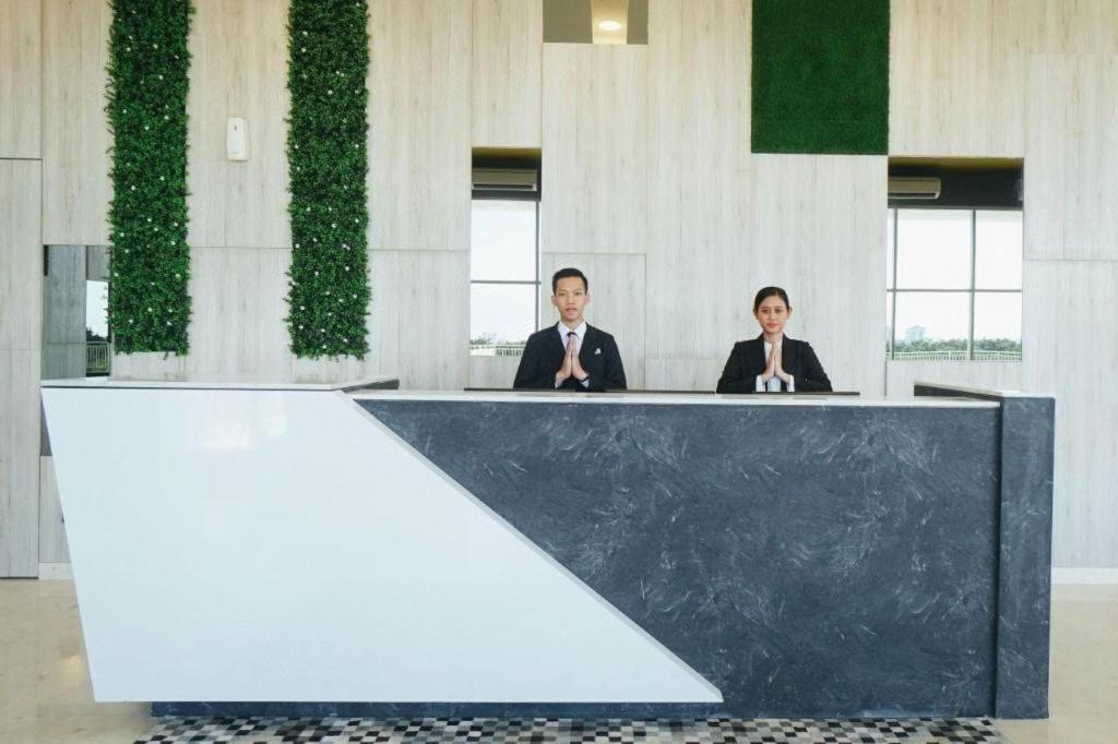 My Tower Hotel 3*